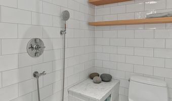 827 NW Delaware Ave, Bend, OR 97703