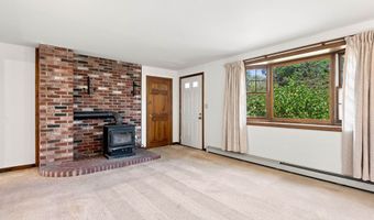 8 Bean Hill Rd, Belmont, NH 03220