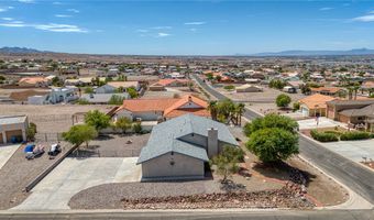 808 Park Crest Dr, Bullhead City, AZ 86429