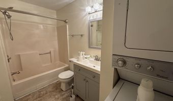 432 South St C10, Bennington, VT 05201