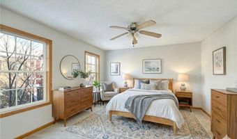 15316 Founders Ln 304, Apple Valley, MN 55124