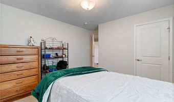 120 Lakeland Way, Aurora, OH 44202