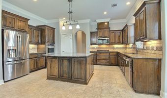 16012 Magnolia Trace Pkwy, Baton Rouge, LA 70817
