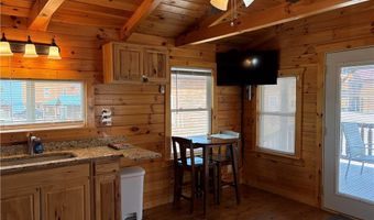 5919 Lake Rd 15, Ashtabula, OH 44004