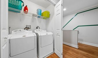 32 Crows Nest Ln 28, Danbury, CT 06810