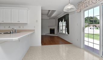 8 AUTUMNWOOD Way, Lewes, DE 19958
