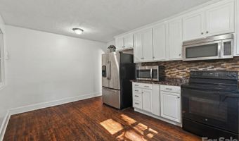 2120 Amesbury Ave, Charlotte, NC 28205