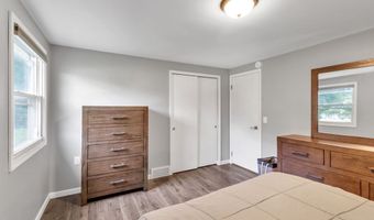 12485 N Lawn Ct, Alden, NY 14004