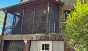 8514 WOODHAVEN Blvd, Bethesda, MD 20817