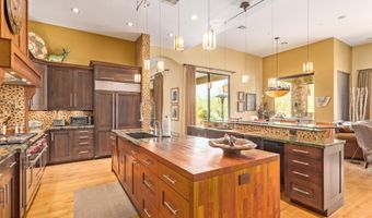 36092 N SUMMIT Dr, Cave Creek, AZ 85331