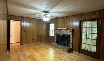 375 Segrest Cir, Athens, GA 30605
