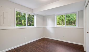 5949 Whitneyville Ave SE, Alto, MI 49302