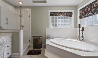 419 De Jean Cv, Biloxi, MS 39531