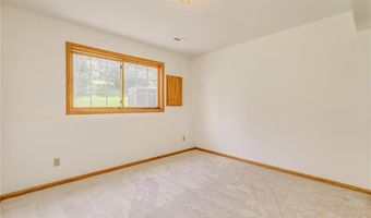 12818 Eastview Curv, Apple Valley, MN 55124