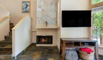 121 Willis Pl 127, Beaver Creek, CO 81620