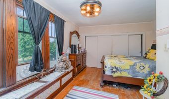 123 W End St, Alma, MI 48801
