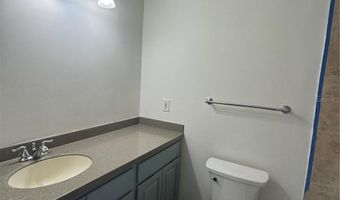 530 ORANGE Dr 23, Altamonte Springs, FL 32701