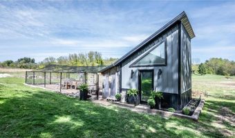 5211 Trading Post Trl S, Afton, MN 55001