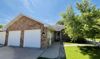 1024 Birchwood Ln, Aberdeen, SD 57401