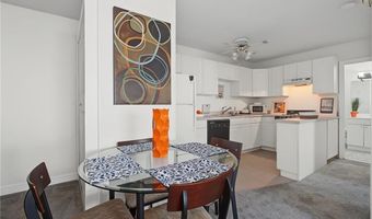 132 Hoffman Ave 207, Cranston, RI 02920