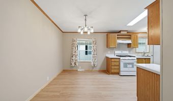 704 Hidden River Dr, Adrian, MI 49221