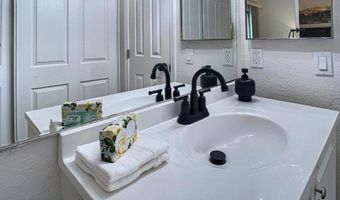 2548 S Granada Ave, Spring Valley, CA 91977