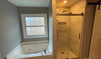 13580 Weycroft Cir, Alpharetta, GA 30004