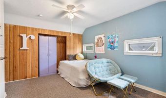 208 12th St SE, Austin, MN 55912
