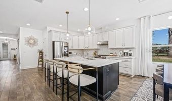 6531 MAYPORT Dr, Apollo Beach, FL 33572