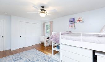 2 Amherst Rd, Andover, MA 01810