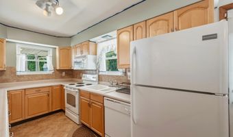 743 Lee St, Barboursville, WV 25504