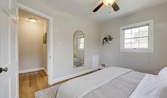 210 ADAMS Ave, Alexandria, VA 22301