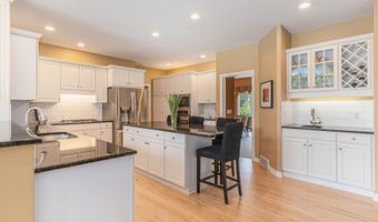 10310 E Rivershore Dr SE, Alto, MI 49302