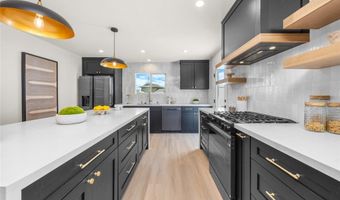 4858 E Mckay Cir, Anaheim, CA 92807