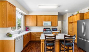 1336 Funston Dr, Santa Rosa, CA 95407