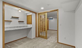 1518 Ellen Ave, Madison, WI 53716