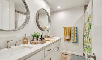 1640 W Ricky Ave, Anaheim, CA 92802