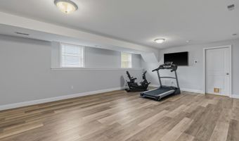 10 Wilson Way, Brentwood, NH 03833