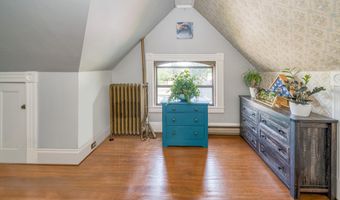 31 Franklin St, Belfast, ME 04915
