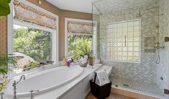 500 Ashland Loop Rd, Ashland, OR 97520