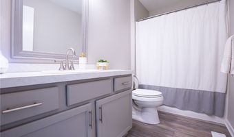 132 Boxelder Ln, Amherst, NY 14228