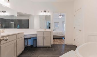 12345 WILSON LAKE Dr, Arlington, TN 38002