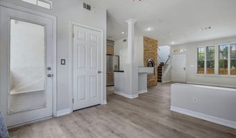 315 W Summerfield Cir, Anaheim, CA 92802