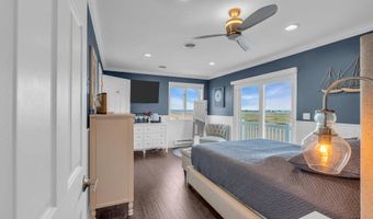 267 Cypress Dr, Bayville, NJ 08721