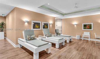 10101 Collins Ave 18C + Cabana, Bal Harbour, FL 33154