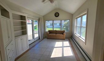 9 Wood St, Bangor, ME 04401
