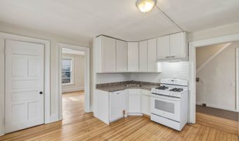 784 Howard Ave 2Nd Floor, Bridgeport, CT 06605