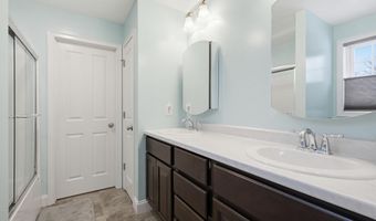 173 Jenkins Farm Rd, Chester, NH 03036