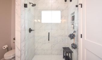 305 Church St, Alexander City, AL 35010