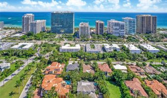 52 Camden Dr, Bal Harbour, FL 33154